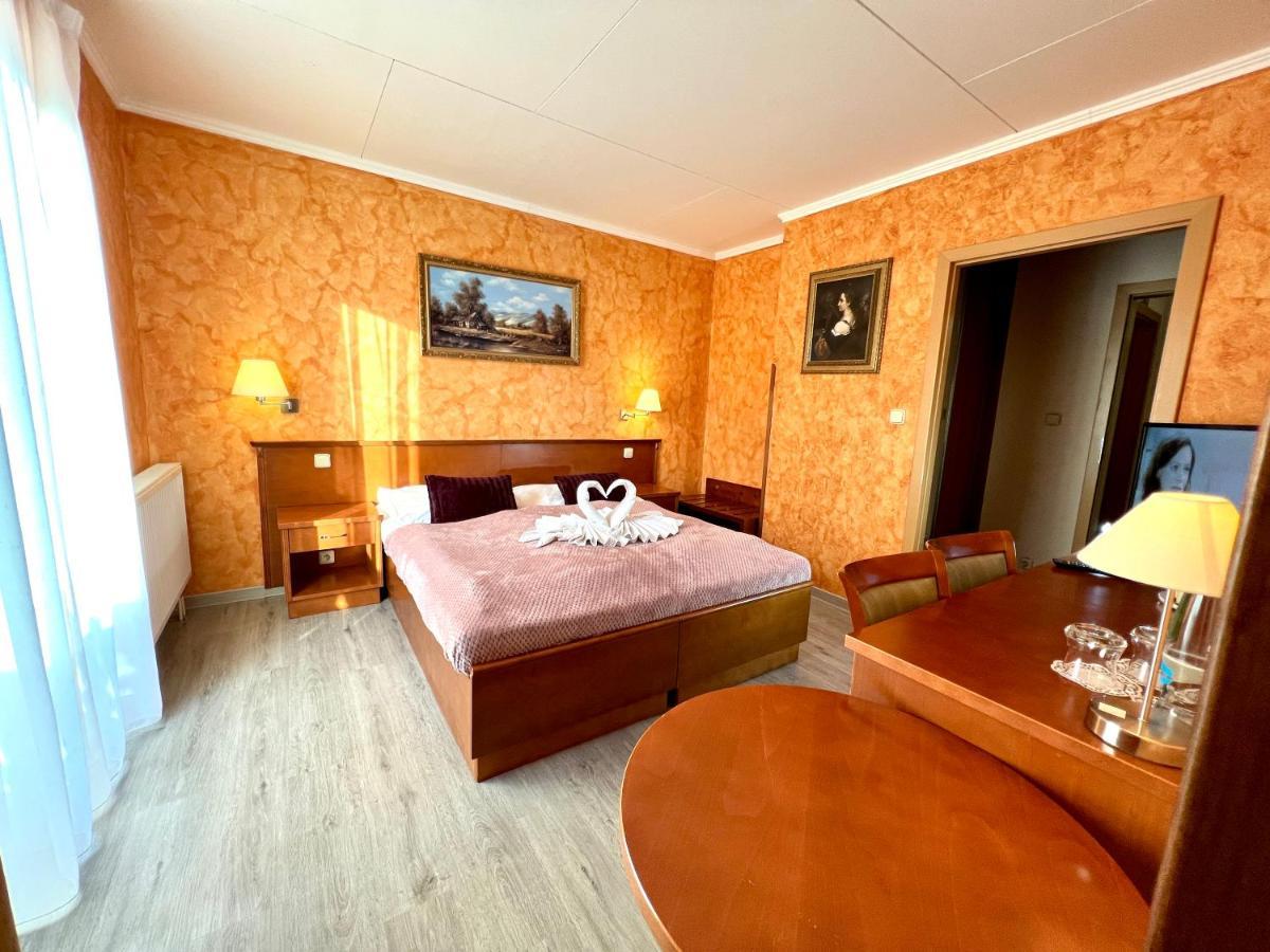 Schlosshotel Marienbad Eksteriør billede